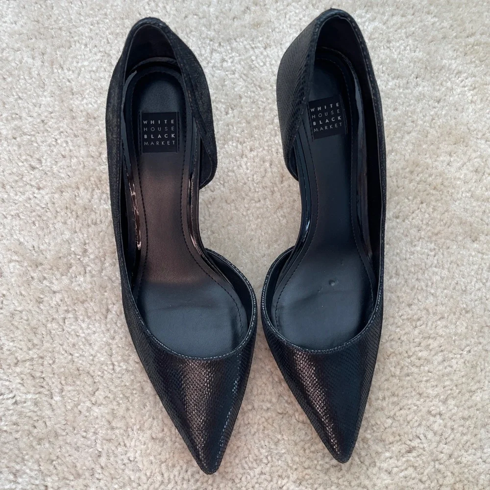 White House Black Market Black Dorsay Style Heels mismatched sizes L7.5 R7
